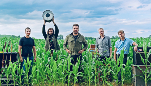 Image of Red Wanting Blue